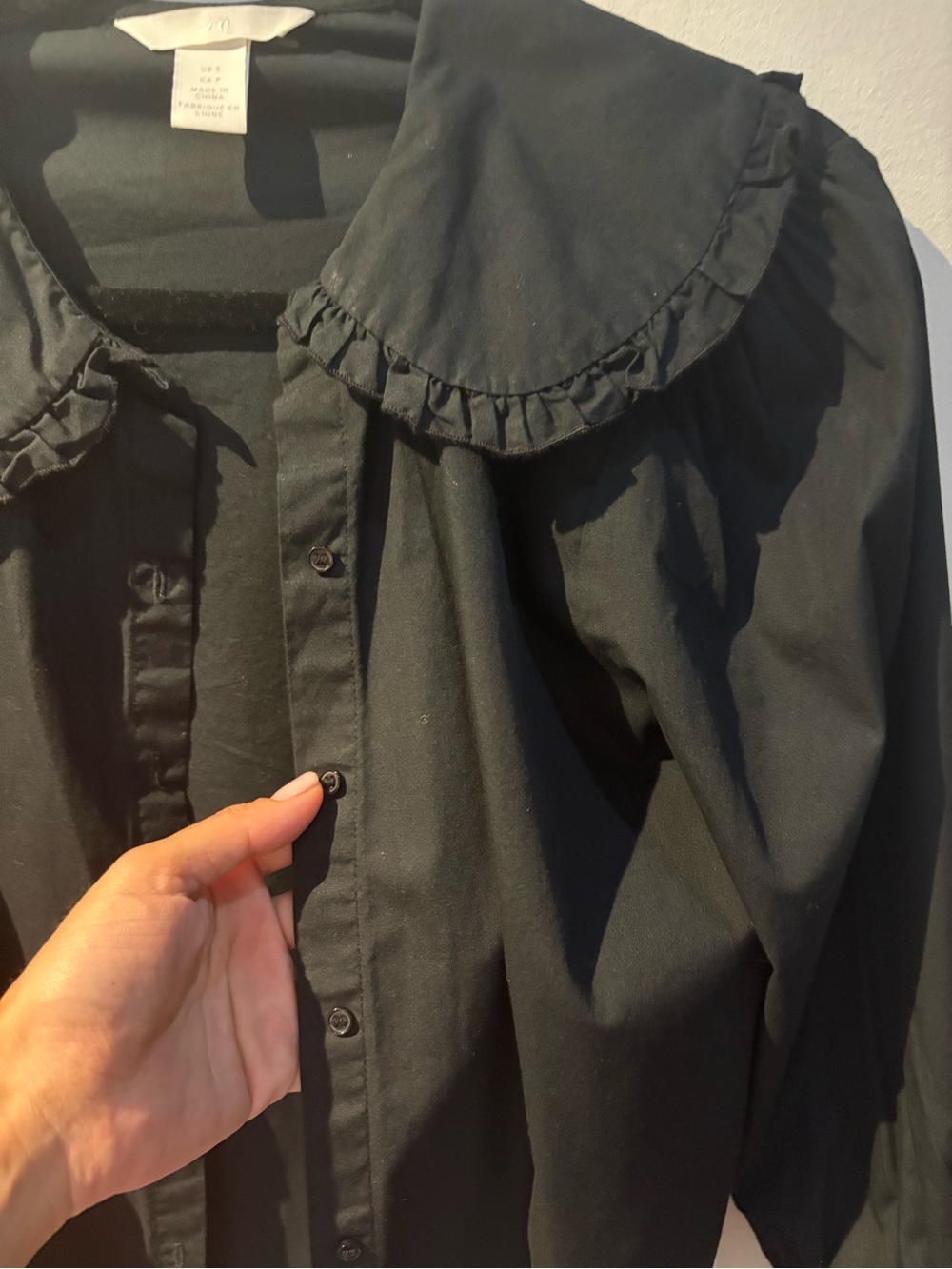 H&M Black Ruffle Collar Jacket - Picture 4 of 7
